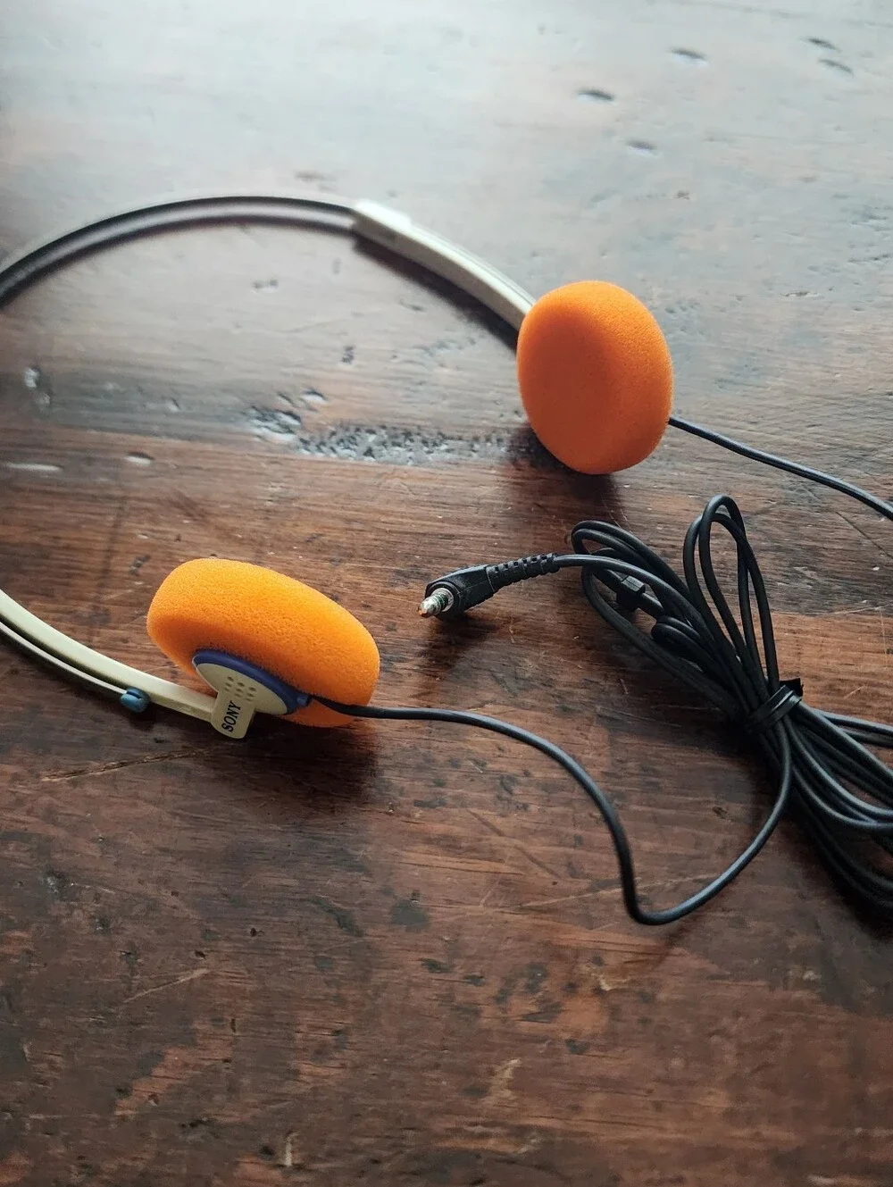 SONY MDR-10 Walkman Lightweight Headphones w/ NEW Orange Pads TESTED WORKING